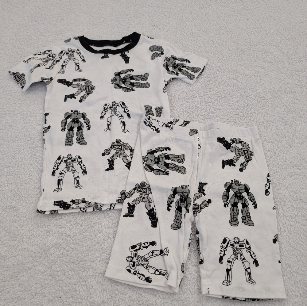 Kids clothes 3 for $12